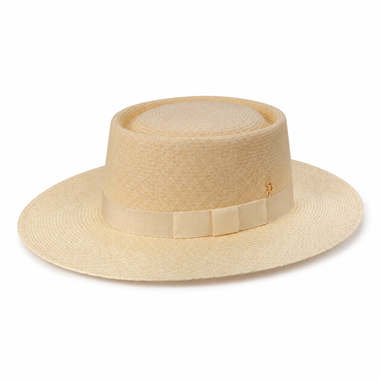 The 505 Colombian straw hat by Storm, showcasing a telescope crown, flat brim, and a chic Alabaster Cream grosgrain ribbon with a modern block bow.